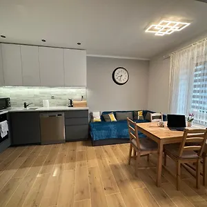 Gromadzka 11 - Comfy By Jso Apartament