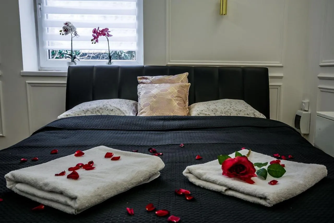 Zamoyskiego Jacuzzi Apartment Kraków Polska